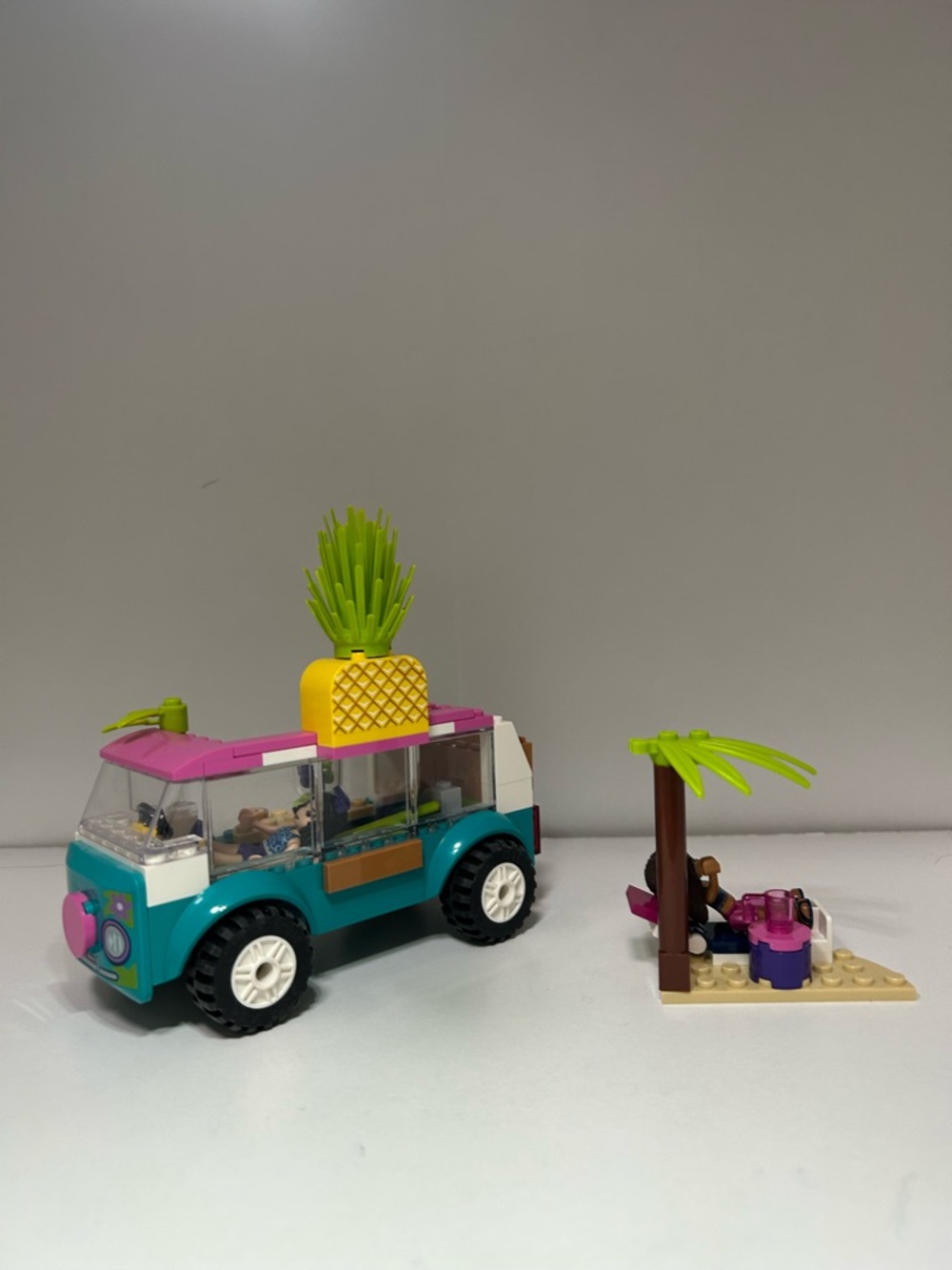 LEGO Friends Pineapple Ice Cream Van Playset